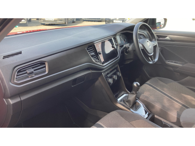 Volkswagen T-Roc 1.5 TSI EVO Design 5dr Petrol Hatchback